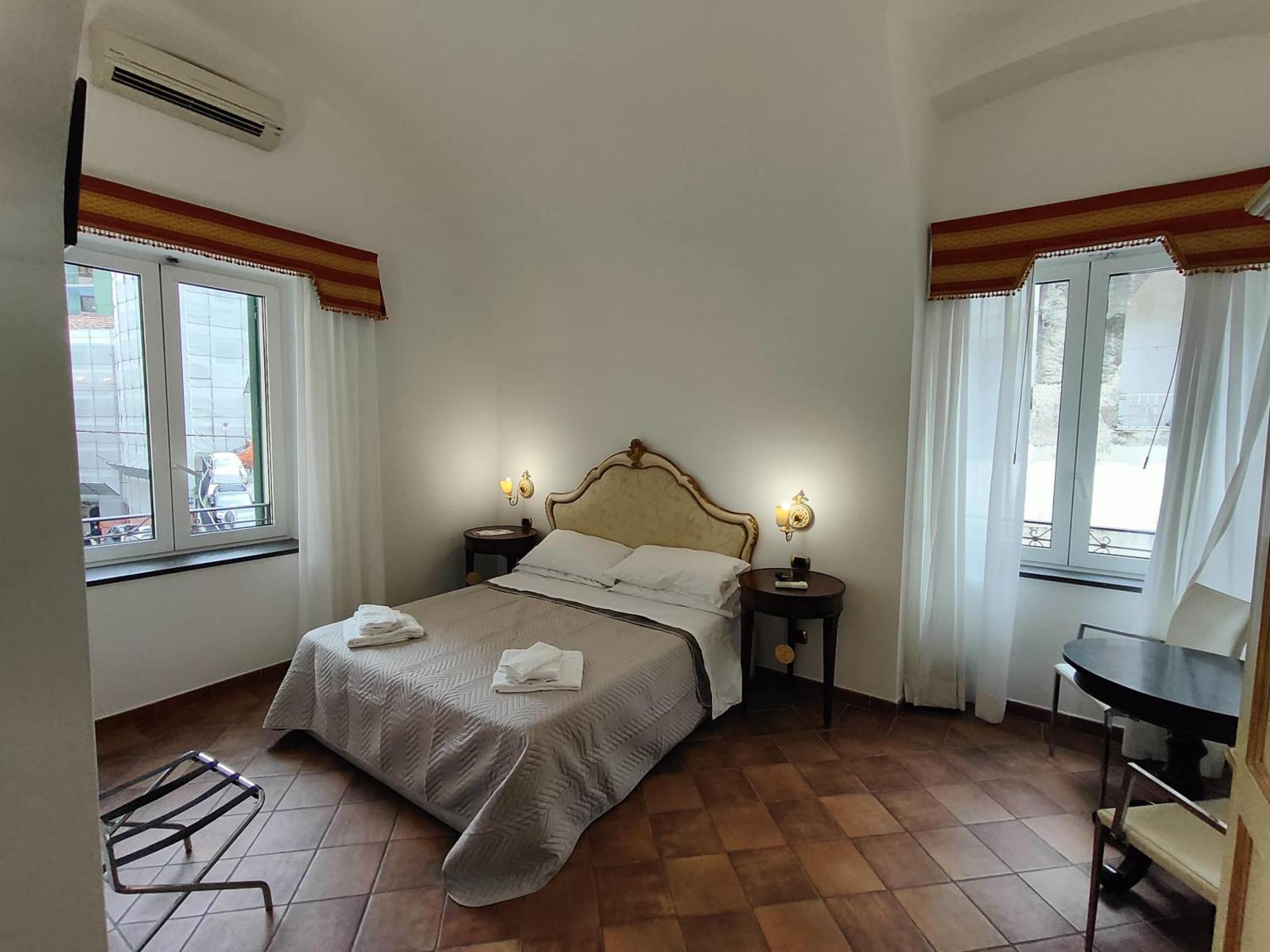 Androsa Apartments Амальфи Экстерьер фото